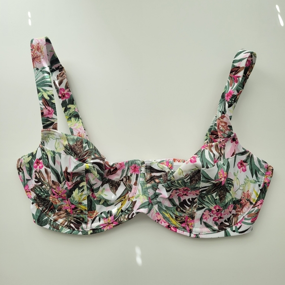 Essential Wicked Bikini Top in Palm Print - Picture 4 of 7